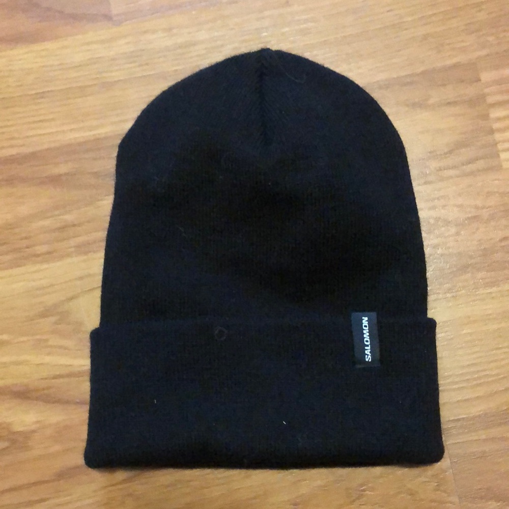 Salomon beanie